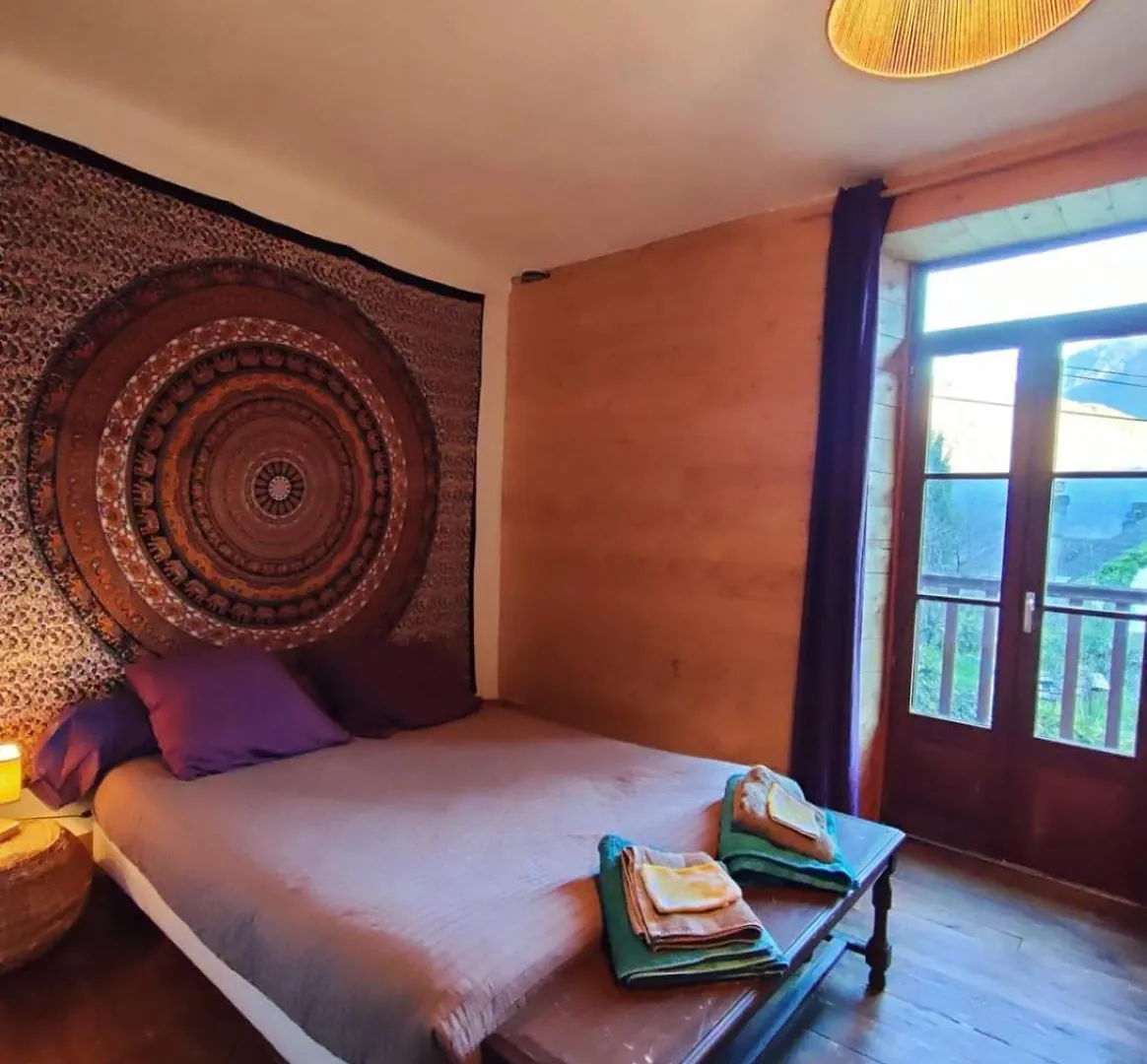 Chambre D'Hotes - Eco Gite La Grange Fos  Bed & Breakfast Fos (Haute-Garonne)